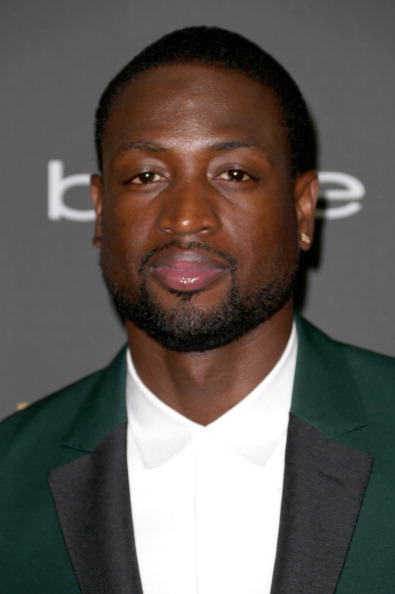 曼城斯特林关键进球锁定三分（斯特林制胜球助曼城收获三分）