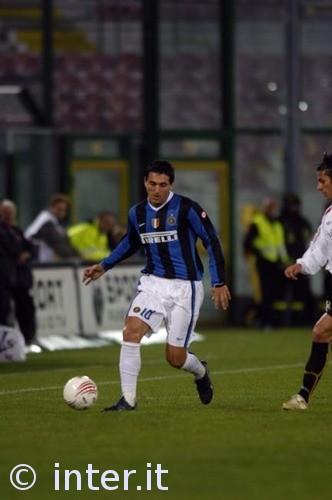 守不住！巴萨过去16场比赛有15场比赛球门失守，仅1场零封（巴萨防线告急：近16战仅1场零封，15场均有丢球）